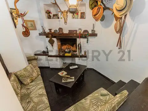 Casa 5 ambientes con 3 baños