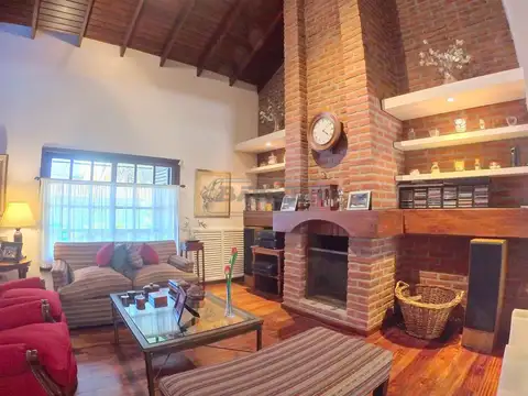 Casa en Venta de 4 dormitorios