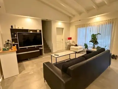 Casa en Venta en El Carmencito, USD 310.000