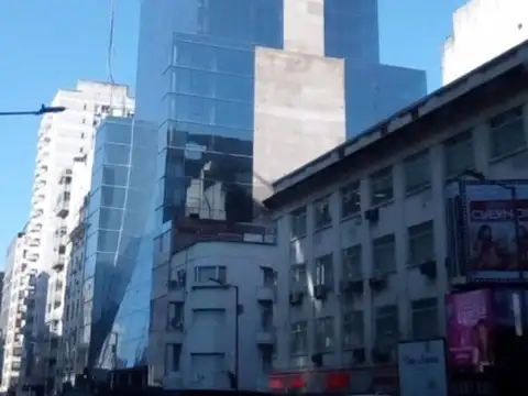 Oficina Monoambiente con 2 baños