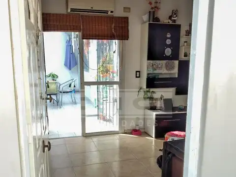 Gervasio Mendez al 2300 entre Marconi y Villate