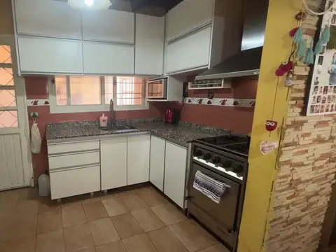 Depto Tipo Casa en Venta 29 años