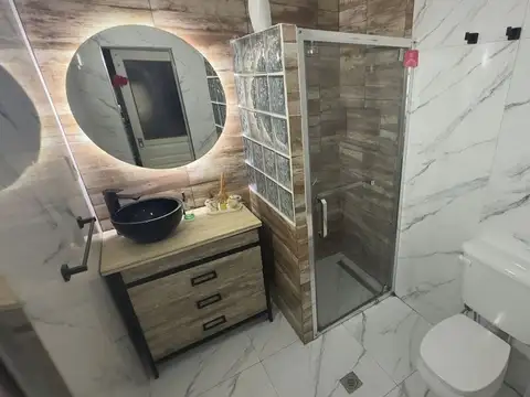 Depto Tipo Casa en Venta con 1 cocheras