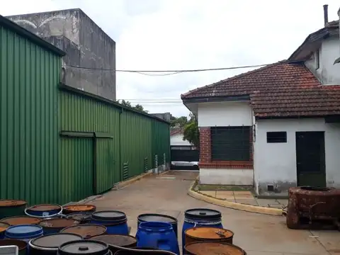 Carlos Pellegrini 1200