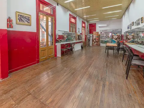 VENTA LOCAL COMERCIAL / PH EN FLORESTA APTO VIVIENDA Y/O COMERCIAL