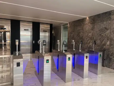 Oficina en Alquiler al Noreste