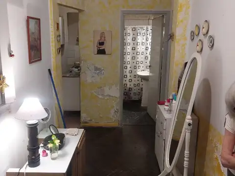 M Acosta 1300, Piso PB