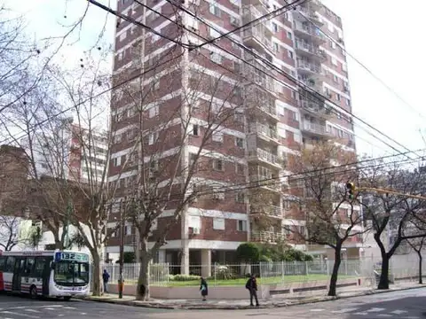 Departamento en venta en Almagro 4 amb Fte Balcon - Cochera cubierta  - Piscina - Laundry - Seguridad