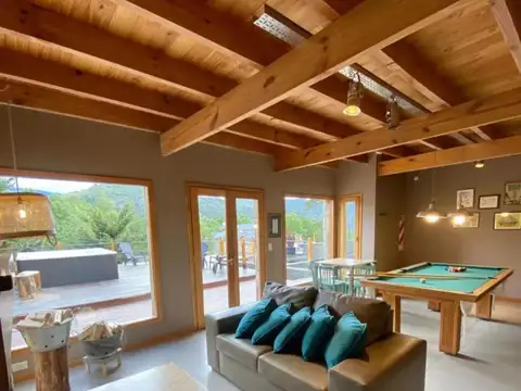 Perito Moreno e/ Los Lupinos y Los Enebros