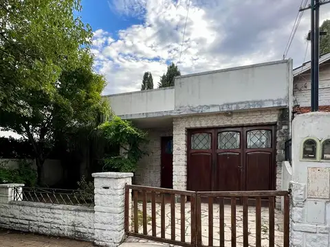 Florentino Ameghino 900