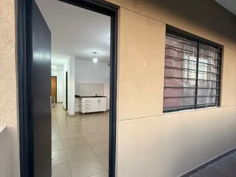 Departamento de 2 ambientes + escritorio en Gelly y Obes 2488 con balcón en alquiler en San Miguel