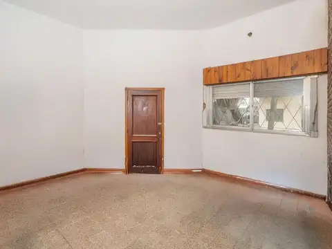 Depto Tipo Casa 3 ambientes con 2 baños