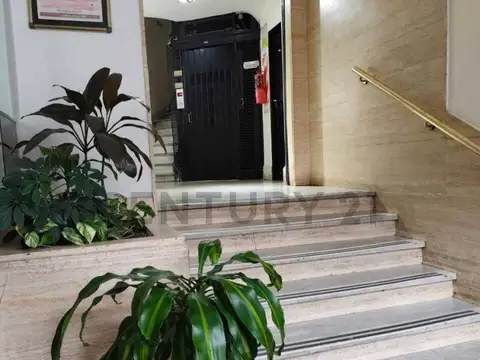 Martin Garcia 400, Piso 4