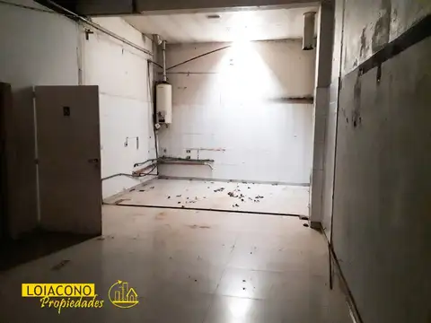 Local en venta - Av. Riestra al 5700 - Loiacono Propiedades