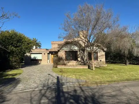 Casa en Venta de 5 dormitorios