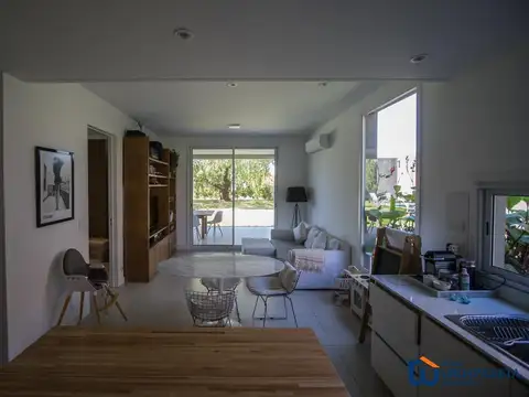 Casa en venta en Las Liebres sobre lote interno Pilar