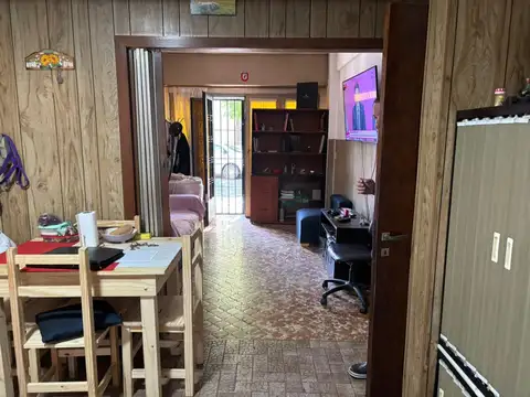 Depto Tipo Casa en Venta al Este