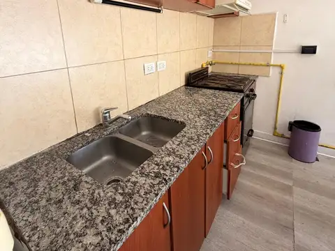 Depto Tipo Casa en Alquiler de 1 dormitorio