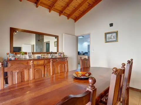 VENTA PH 4 AMBIENTES CON QUINCHO CIUDADELA NORTE