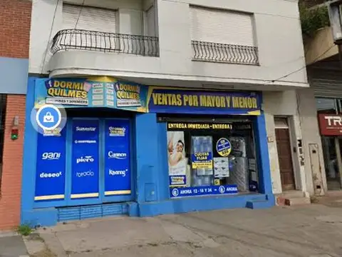 Departamento tipo casa en venta en Quilmes Oeste