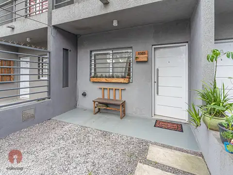 Depto Tipo Casa en Venta de 4 ambientes