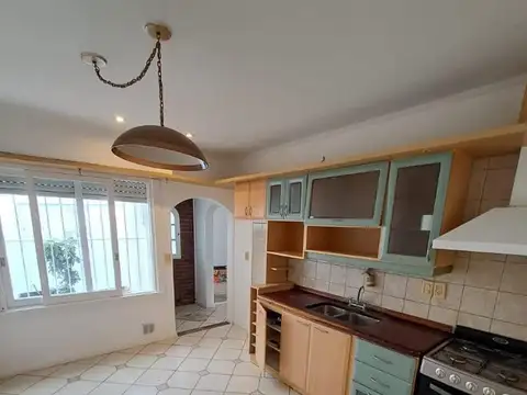 Depto Tipo Casa en Venta de 4 ambientes