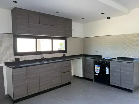 Casa en Venta en Canning, USD 179.900