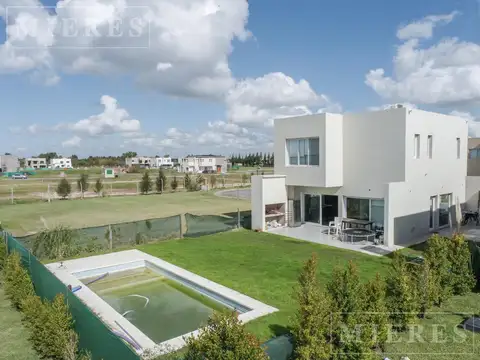 Casa en venta a estrenar- Lote interno- Vila Marina I -Villanueva