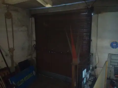 Galpon en Venta en Ezpeleta Oeste, USD 200.000