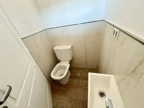 CASA EN VENTA, 4 AMBIENTES, SAN SEBASTIAN, AREA 2.NO APTO CRÉDITO