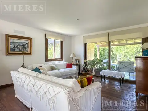 Casa en Venta al Este