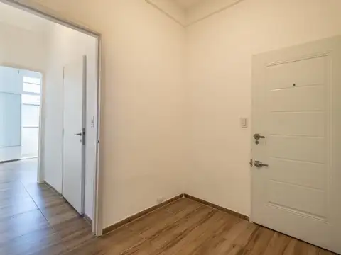 VENTA - 3 AMBIENTES - BALCON - LUMINOSO - CERCANIA AL OBELISCO - IDEAL AIRBNB -  SUBTE B Y D -...