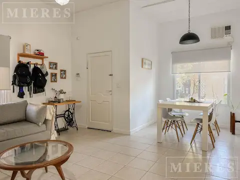 Depto Tipo Casa en Venta de 2 dormitorios
