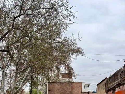 Terreno en Venta 10  mts Fondo