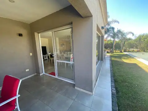 Casa Venta 5 amb Barrio Septiembre Apto Crëdito