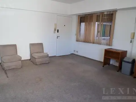 Oficina en Alquiler en Recoleta, $ 450.000