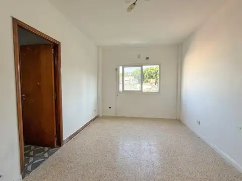 Departamento en Venta en Mataderos, USD 74.900