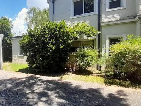 Hermosa casa en venta en Carmel Country Club