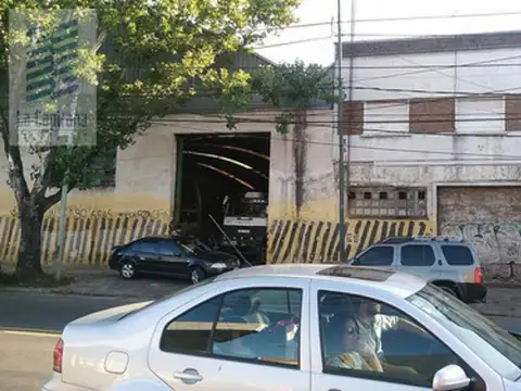 Terreno en Venta en Villa San Lorenzo, USD 1.500.000