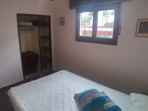 Chalet en Venta, Villa Gesell, Zona Centro.-