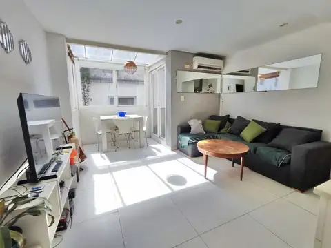 Depto Tipo Casa en Venta de 3 ambientes