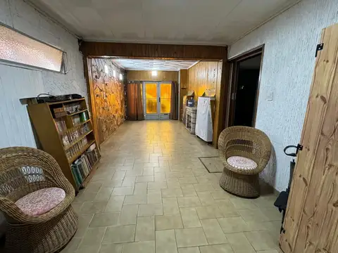 VENTA - Casa 2 dormitorios con patio y terraza - Barrio Ludeña, Rosario .