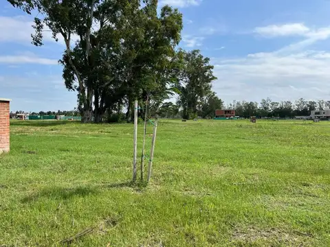 VENTA LOTE EN B. CERRADO SANTA SOFIA -PIL DEL ESTE