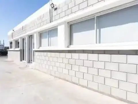 Alquiler Nave Industrial 3000 M2 sobre Colectora Ramal Campana