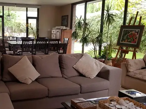 Casa en Venta de 5 dormitorios