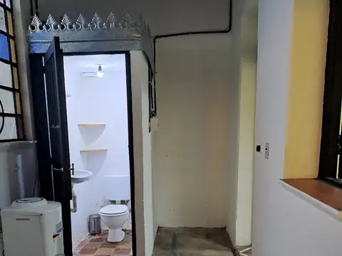 Deposito en alquiler en Olivos