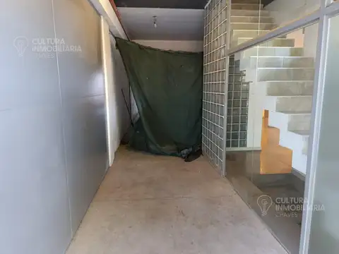 Local en Venta en Haedo, USD 210.000