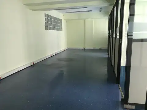 Oficina en Alquiler al Este