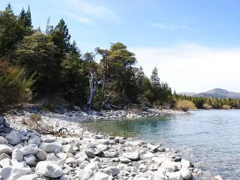 Terreno en Venta en Villa La Angostura, USD 5.000.000