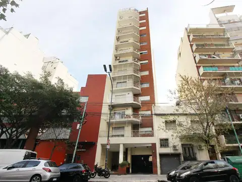 Juan Bautista Alberdi e/ Hortiguera y Victor Martinez